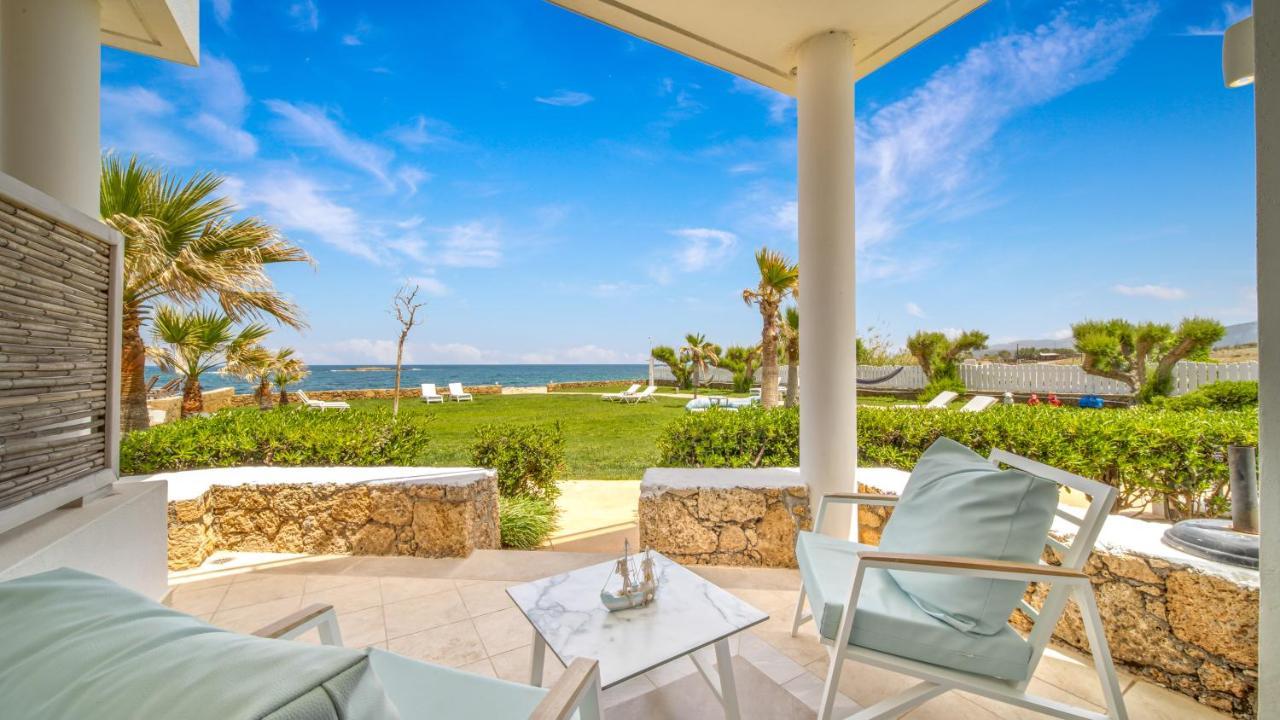 Pyrgos Beach Hotel Apartments マリア エクステリア 写真