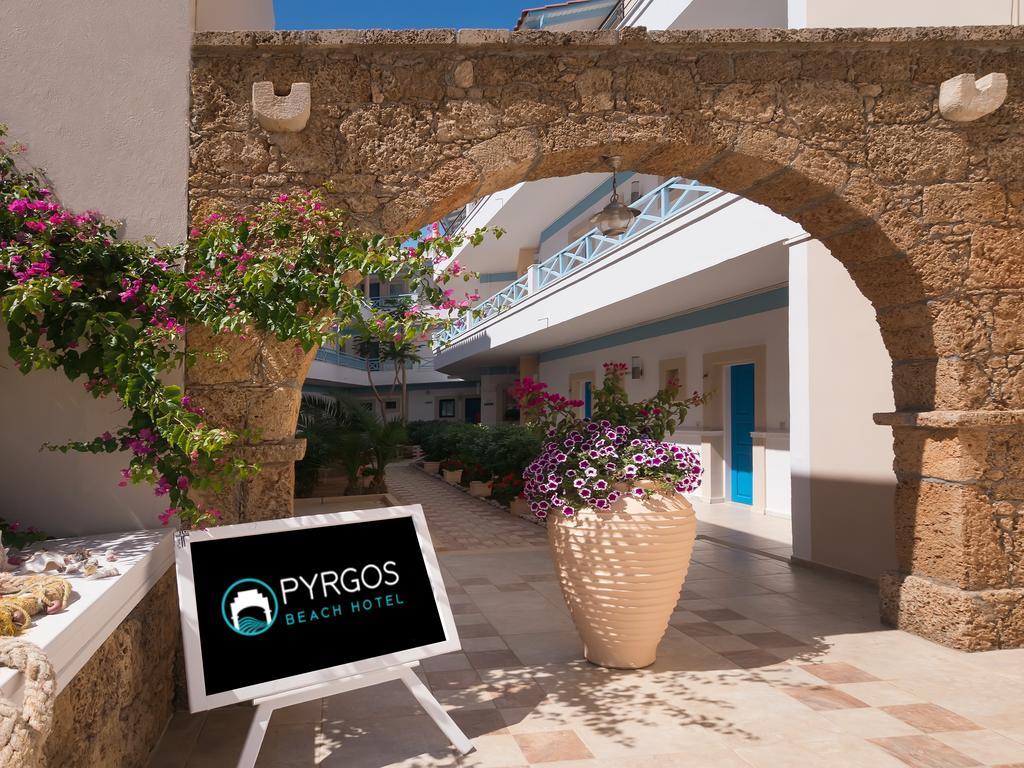 Pyrgos Beach Hotel Apartments マリア エクステリア 写真