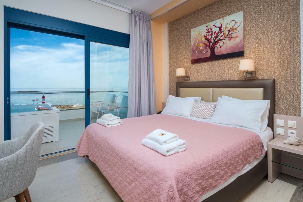 Pyrgos Beach Hotel Apartments マリア エクステリア 写真