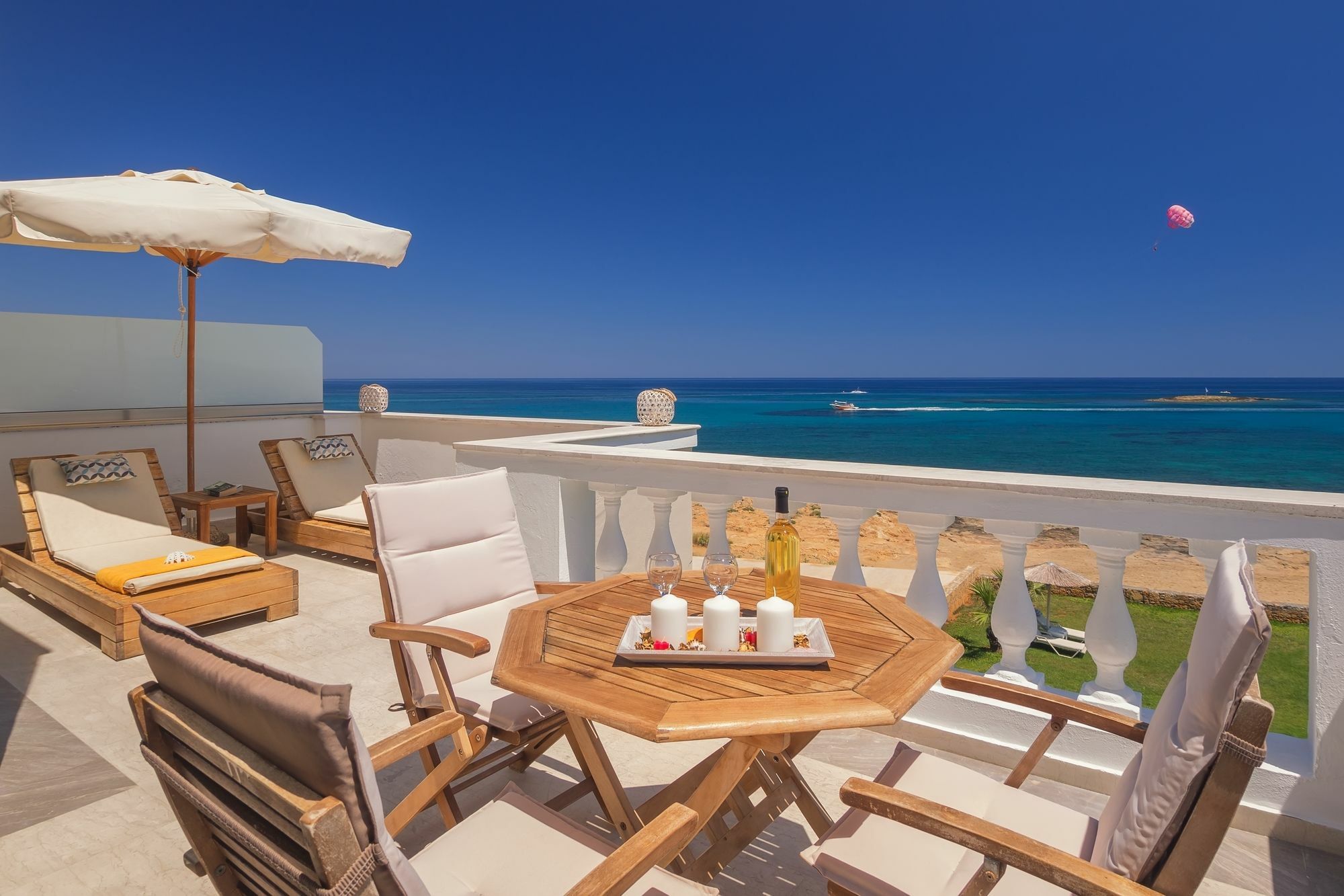 Pyrgos Beach Hotel Apartments マリア エクステリア 写真